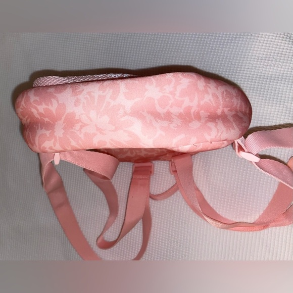 Women’s REEBOK MOLLY MINI BACKPACK in colour pink NWOT - Picture 13 of 16